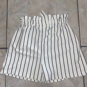 Stripped Shorts